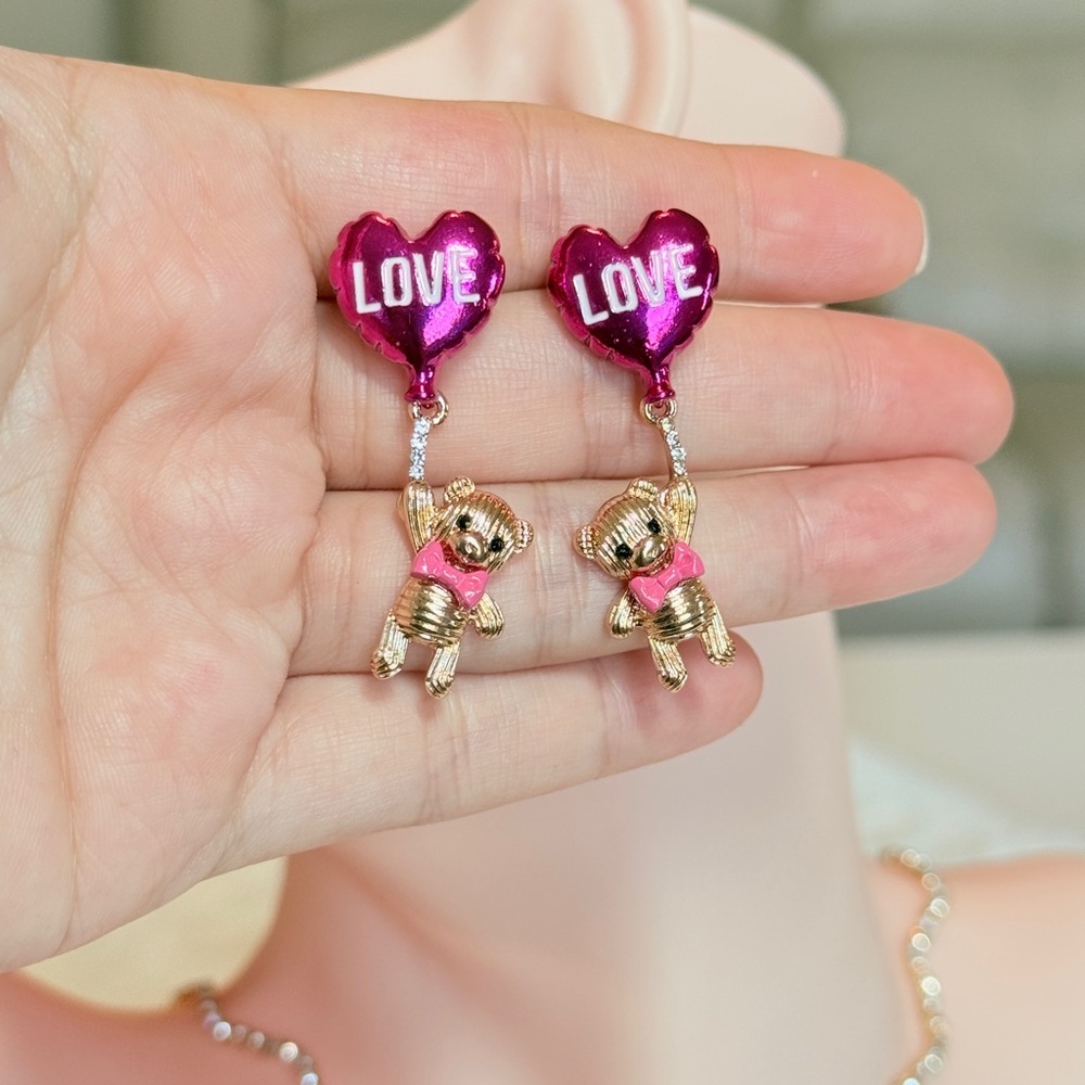 ⚜️Cute  Earrings with Teddy Bear Charm - Picture 8 of 8